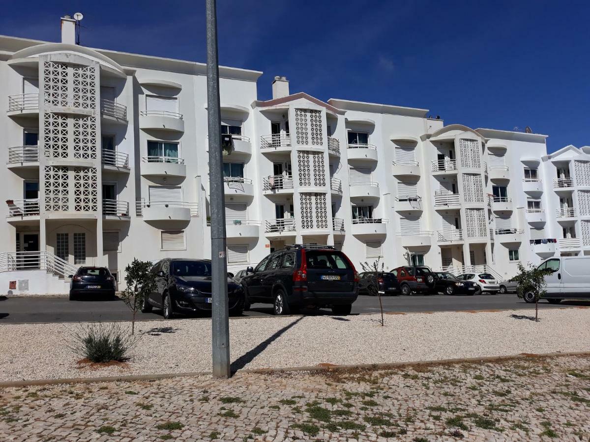 Amm Albufeira Nice Hollydays Apartment Luaran gambar